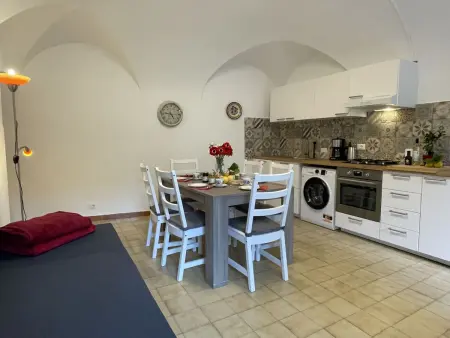 Asplanato, appartement rénové 2023 à Dolcedo - Photo 9