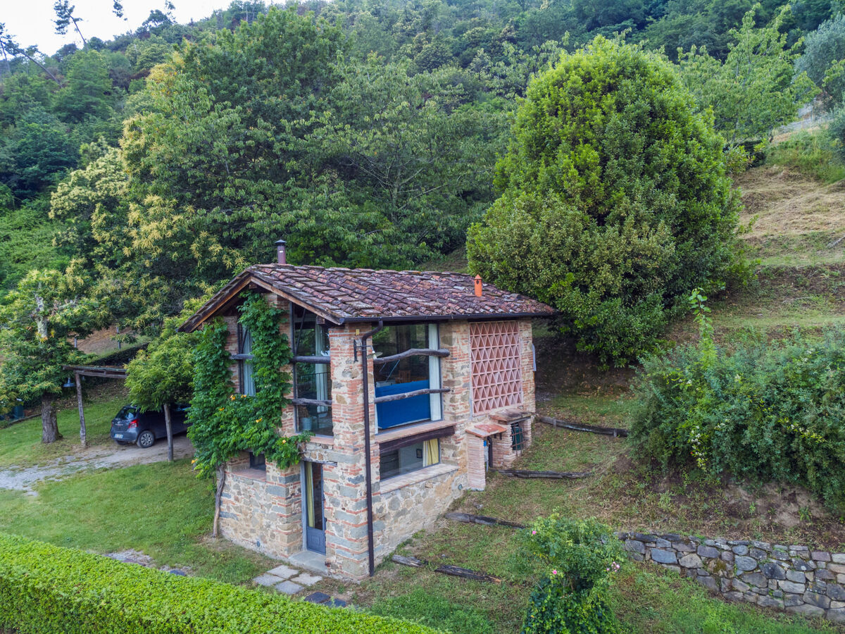 Casa di Vetro, maison 2 pièces à Pescia avec piscine - Photo 3