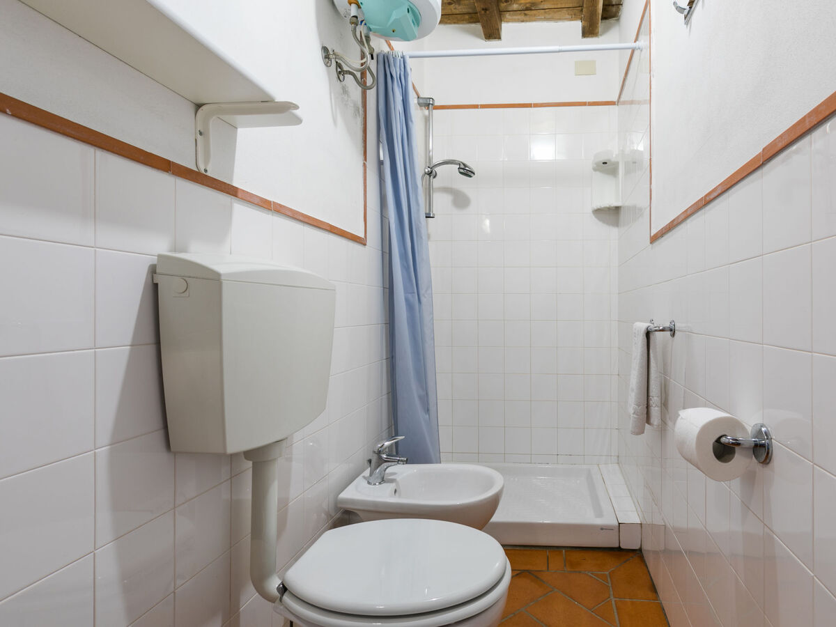 Casa di Vetro, maison 2 pièces à Pescia avec piscine - Photo 21