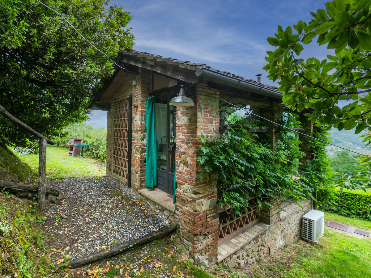 Casa di Vetro, maison 2 pièces à Pescia avec piscine - Photo 22