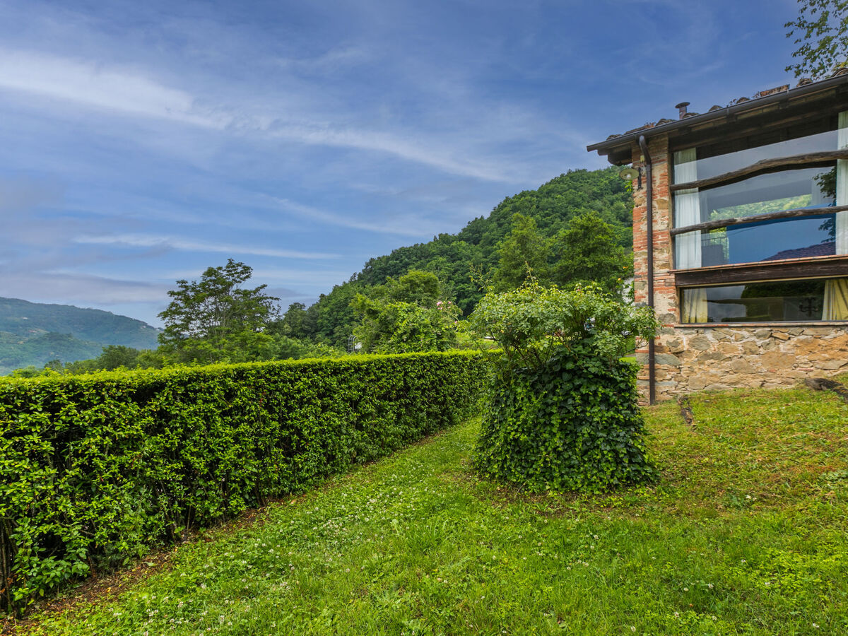 Casa di Vetro, maison 2 pièces à Pescia avec piscine - Photo 24