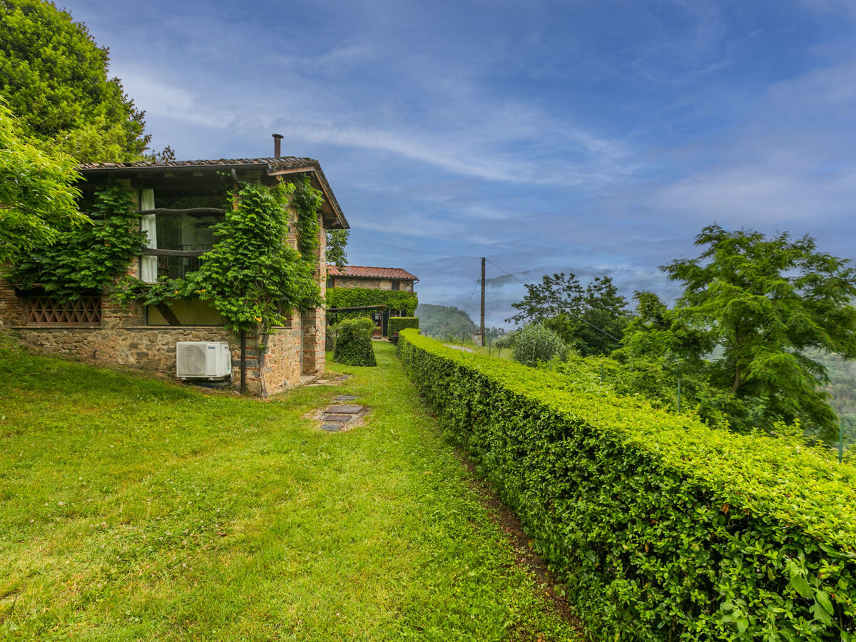 Casa di Vetro, maison 2 pièces à Pescia avec piscine - Photo 25