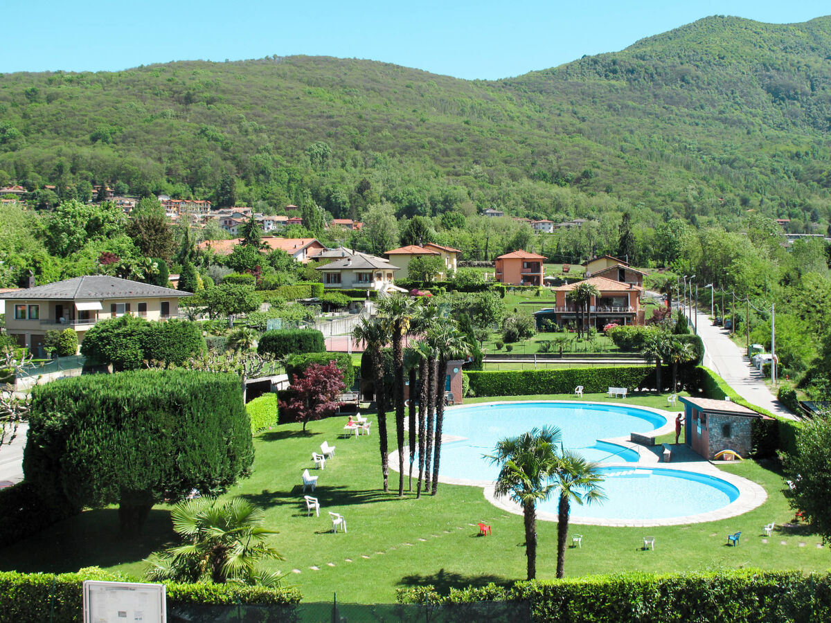 Studio vue lac à Brezzo di Bedero, balcon panoramique - Photo 3