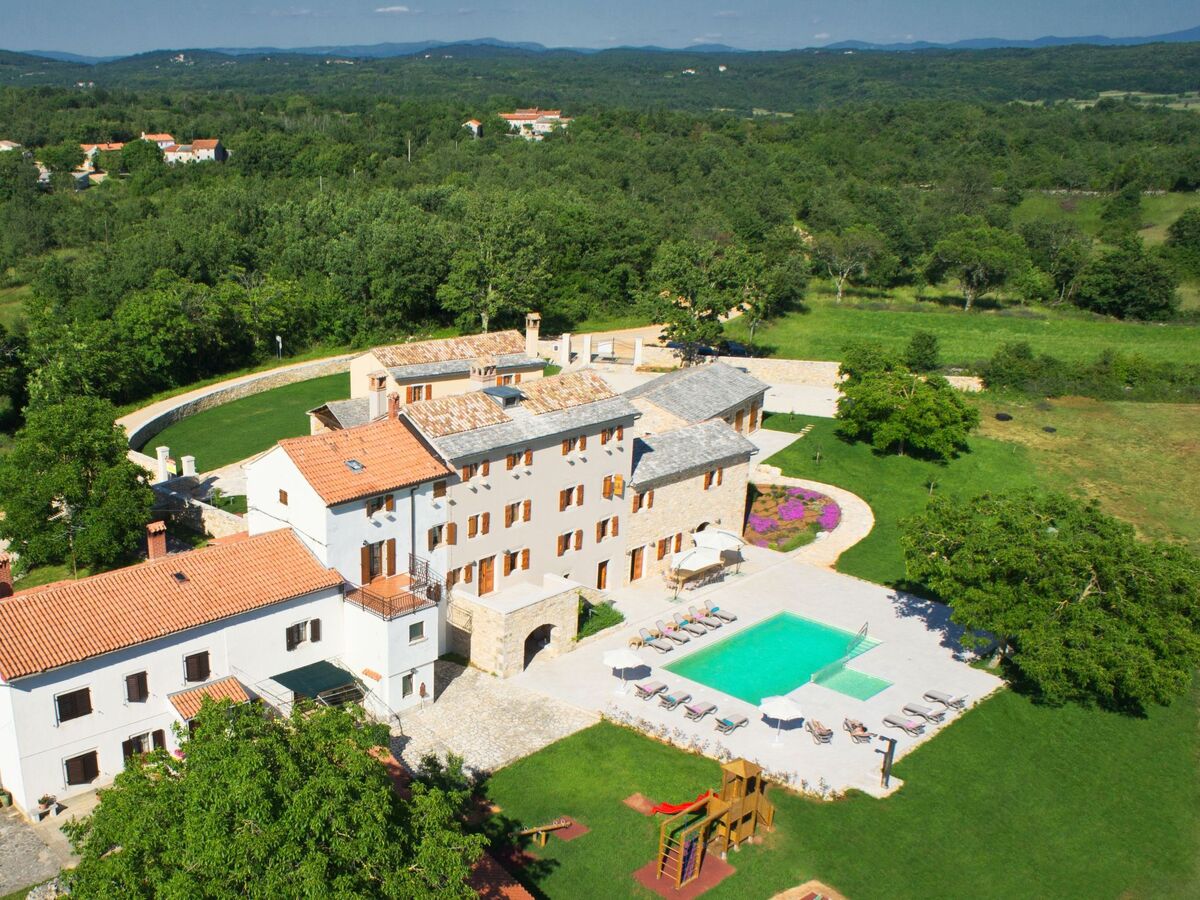 Poropati - Gîte 7 chambres, piscine privée à Groznjan - Photo 1
