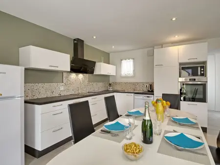 Les Volets Bleus – Maison 4 chambres rénovée près de la mer - Photo 8