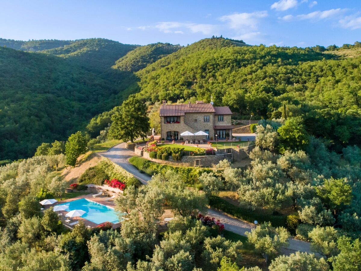 Villa Zen, 5 chambres avec piscine privée à Castiglion Fiorentino - Photo 1