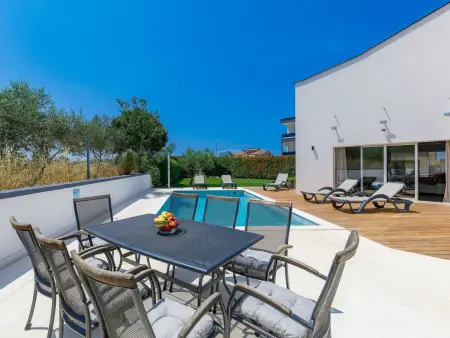 Maison Lana 8 pers. avec piscine privée à Banjole : photo 2