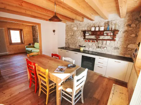 Appartement Cjasa Ustin, vue lac et montagnes à Barcis : photo 3