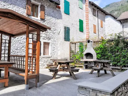Appartement Cjasa Ustin, vue lac et montagnes à Barcis : photo 16