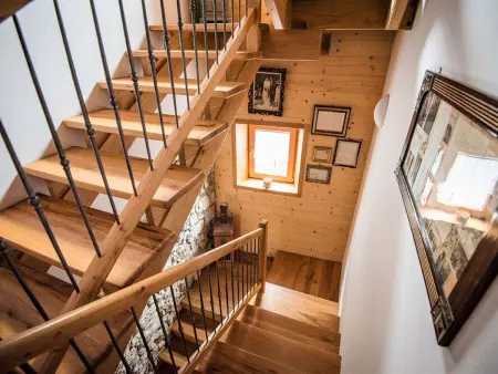 Appartement vue lac et montagnes, Albergo Diffuso Cjasa Ustin : photo 14