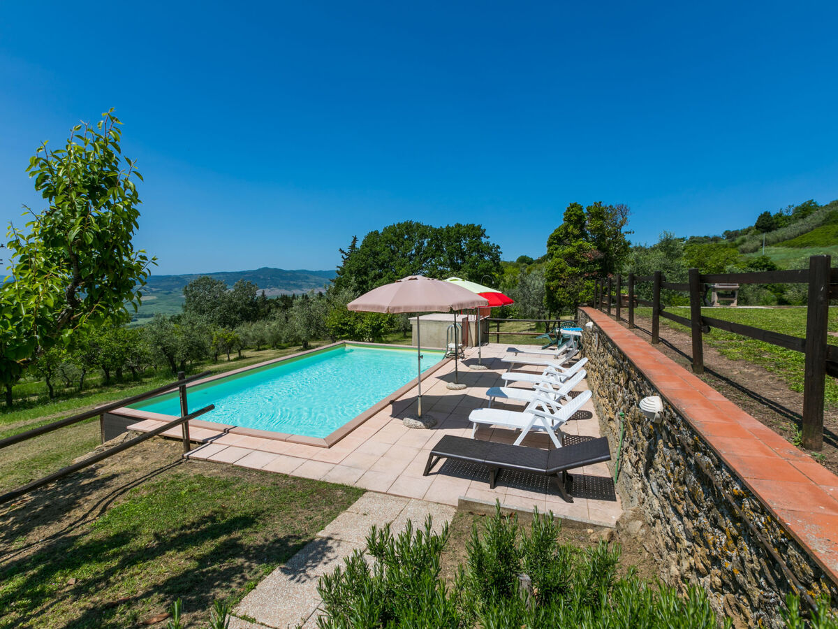 Podere Santa Lucia – Maison 5 chambres avec piscine - Photo 4