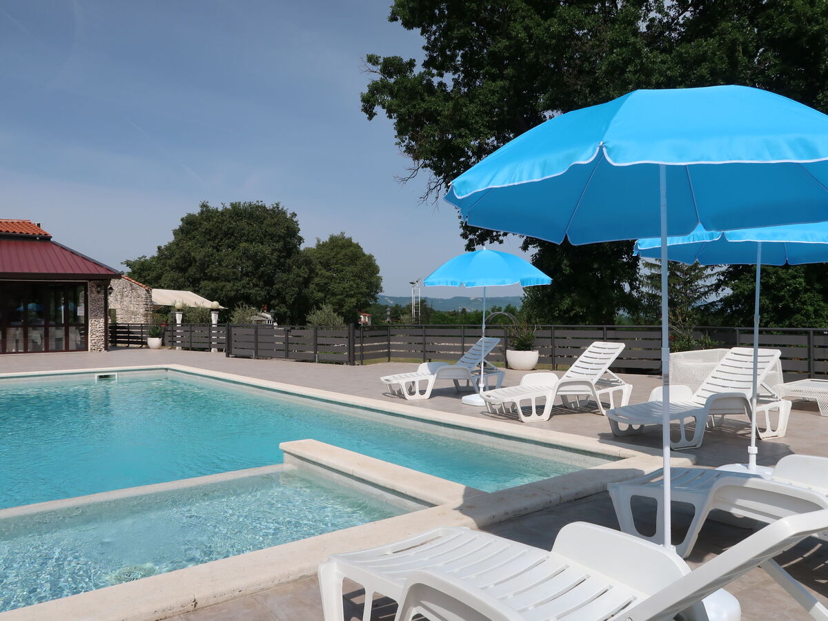 Rotonda, gîte 6 pers. à Labin avec piscine - Photo 2