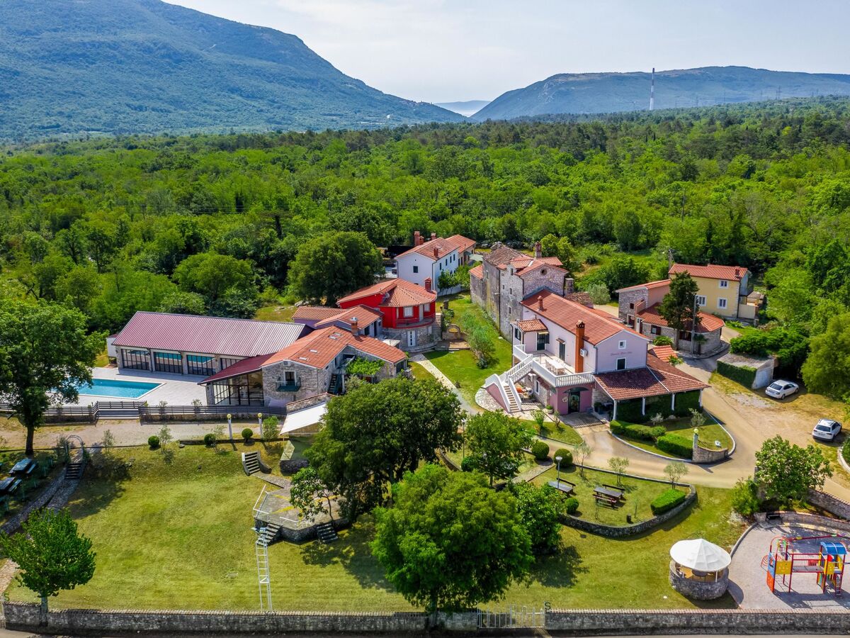 Rotonda, gîte 6 pers. à Labin avec piscine - Photo 15