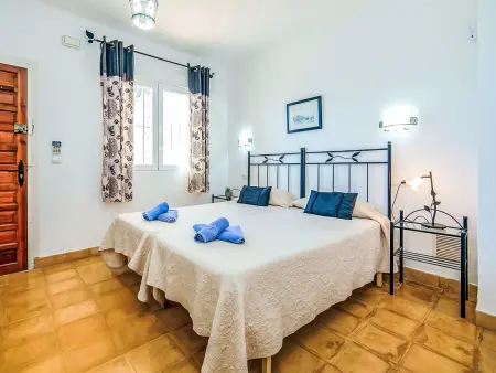 Villa Carolina, maison rustique avec vue sur la mer et le rocher de Calpe - Photo 4