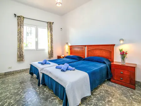 Villa Carolina, maison rustique avec vue sur la mer et le rocher de Calpe - Photo 15