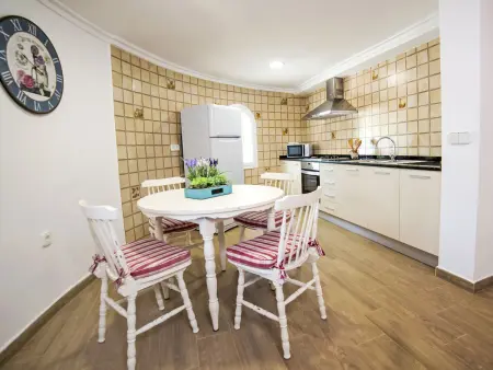 Casa Campos, maison élégante et lumineuse avec jardin et piscine - Photo 7