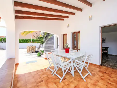 Casa Campos, maison élégante et lumineuse avec jardin et piscine - Photo 8
