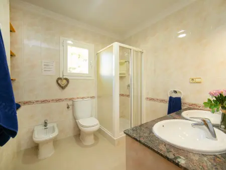 Casa Campos, maison élégante et lumineuse avec jardin et piscine - Photo 21