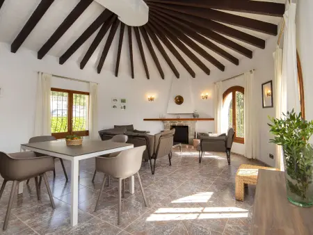 Maison Miss à Benissa : jardin, piscine privée et 79 m² : photo 2
