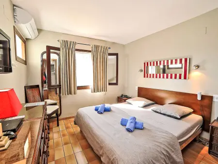 Appartement à Moraira avec vue sur la mer et piscine commune : photo 3