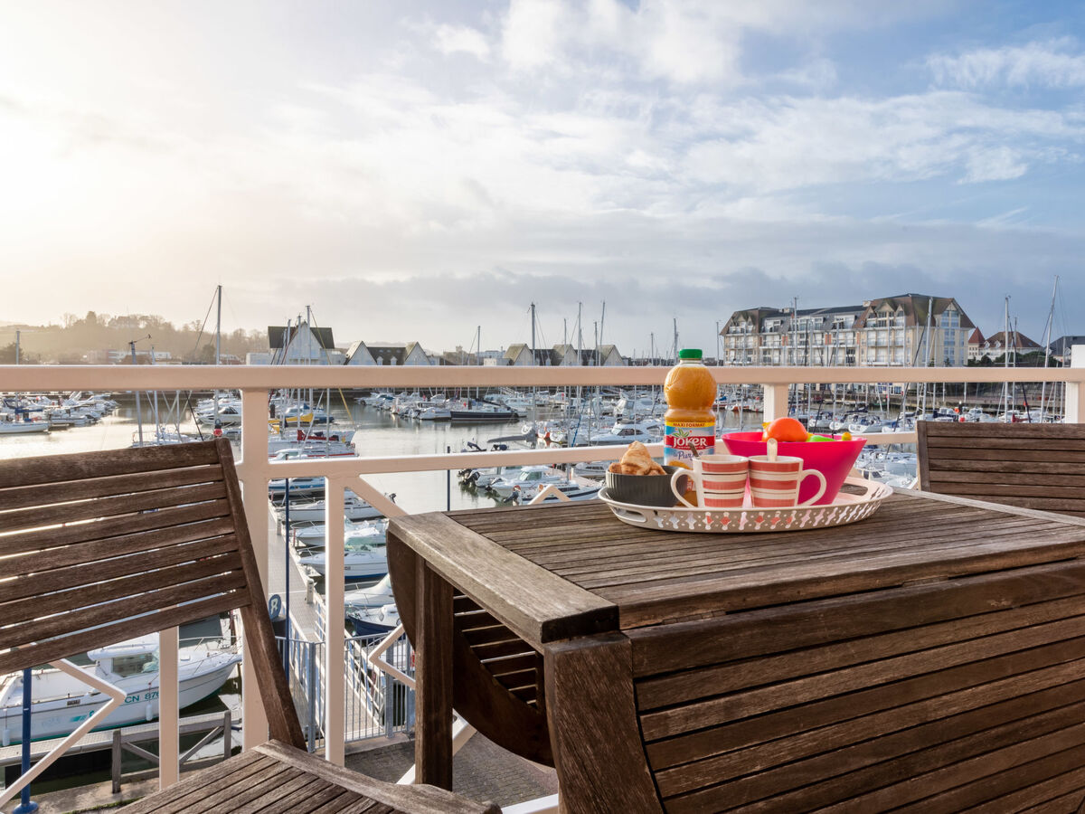 Appartement Le Manoir à Cabourg, vue sur le port - Photo 19