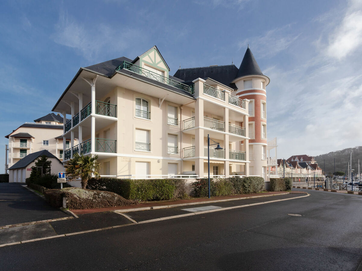 Appartement Le Manoir à Cabourg, vue sur le port - Photo 22