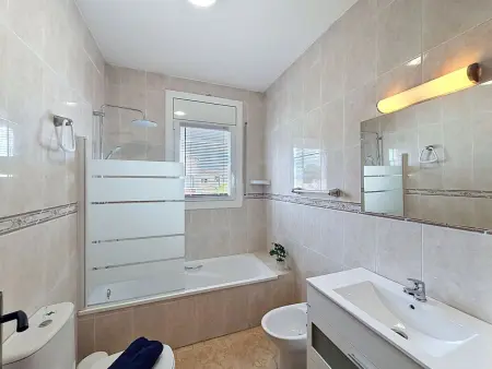 Maison Requesens - 3 chambres, piscine, 500 m plage : photo 28