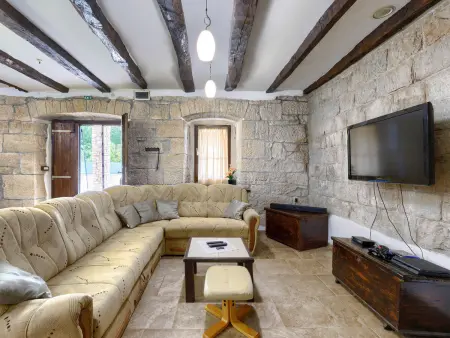 Maison Šterna avec piscine privée à Frankovići : photo 5