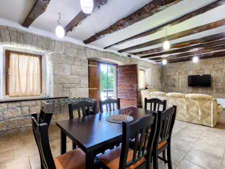 Maison Šterna avec piscine privée à Frankovići : photo 6