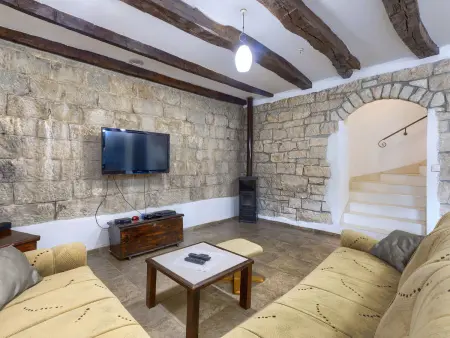 Maison Šterna avec piscine privée à Frankovići : photo 7