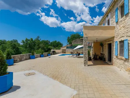 Maison Šterna avec piscine privée à Frankovići : photo 8