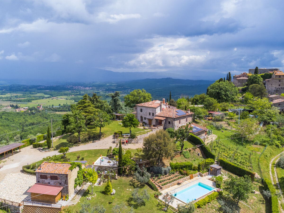 Gite Solaria à Ambra, maison de campagne avec piscine - Photo 39