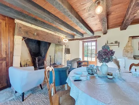 Le Petit Gîte, maison 80 m² avec jardin à Jayac : photo 7