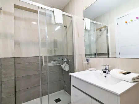 Turia Playa – Apt 130 m² face à la mer, Benidorm : photo 17