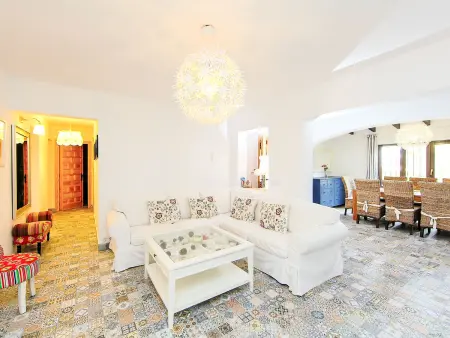 Maison Verano à Calpe – piscine privée et terrain de 950 m² : photo 9