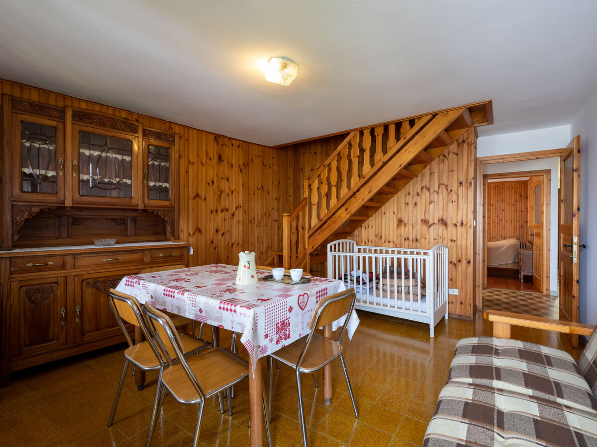 Appartement rustique à Vetan, 100 m² vue vallée et montagnes - Photo 5