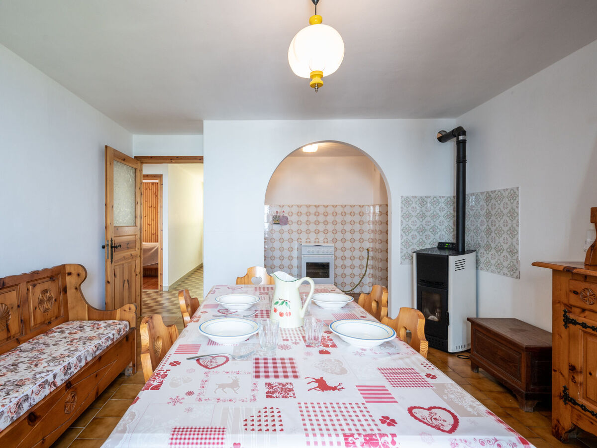 Appartement rustique à Vetan, 100 m² vue vallée et montagnes - Photo 9