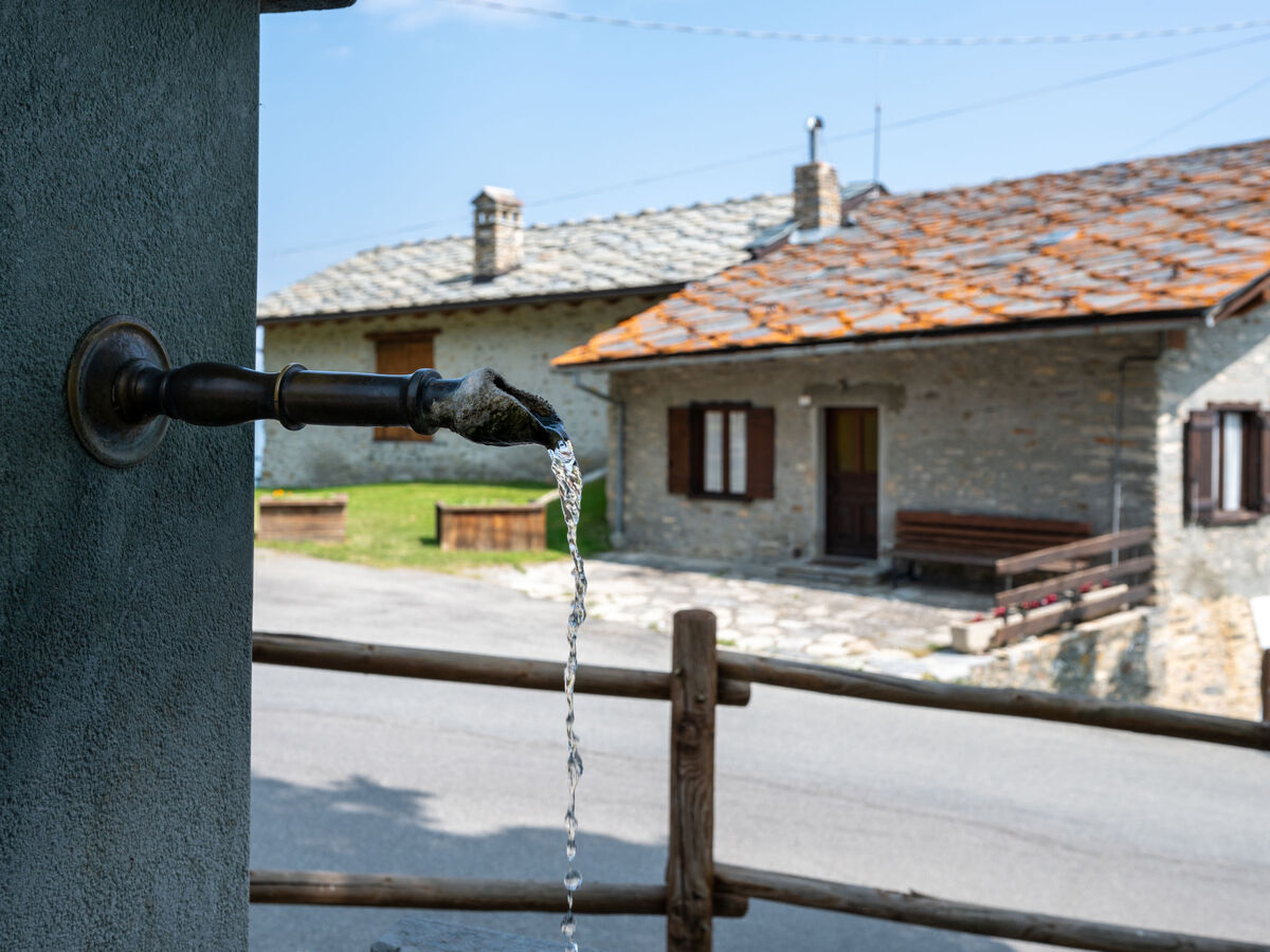 Appartement rustique à Vetan, 100 m² vue vallée et montagnes - Photo 19