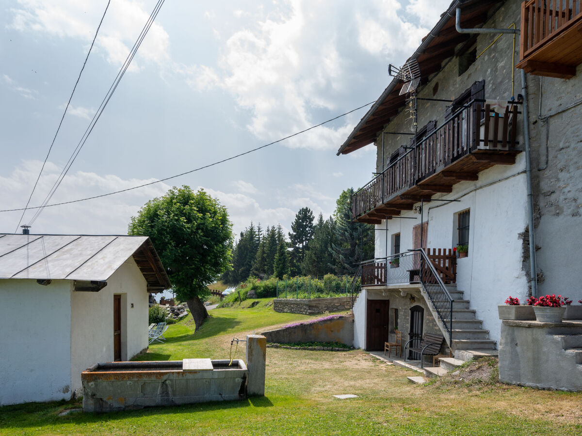 Appartement rustique à Vetan, 100 m² vue vallée et montagnes - Photo 24