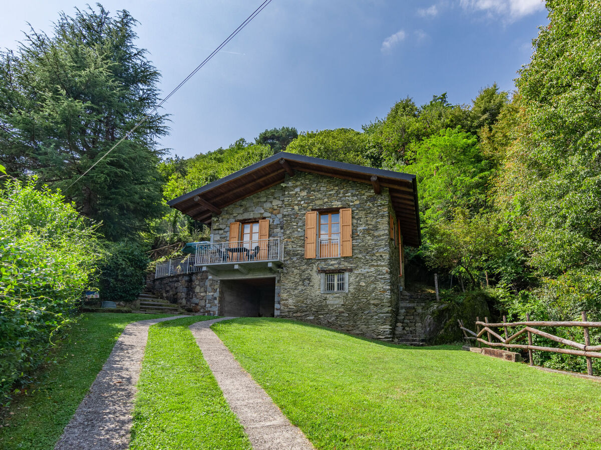 Maison Bragna à Pianello Lario, vue lac et forêt - Photo 1