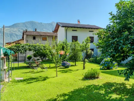 Location maison de vacances à Colico