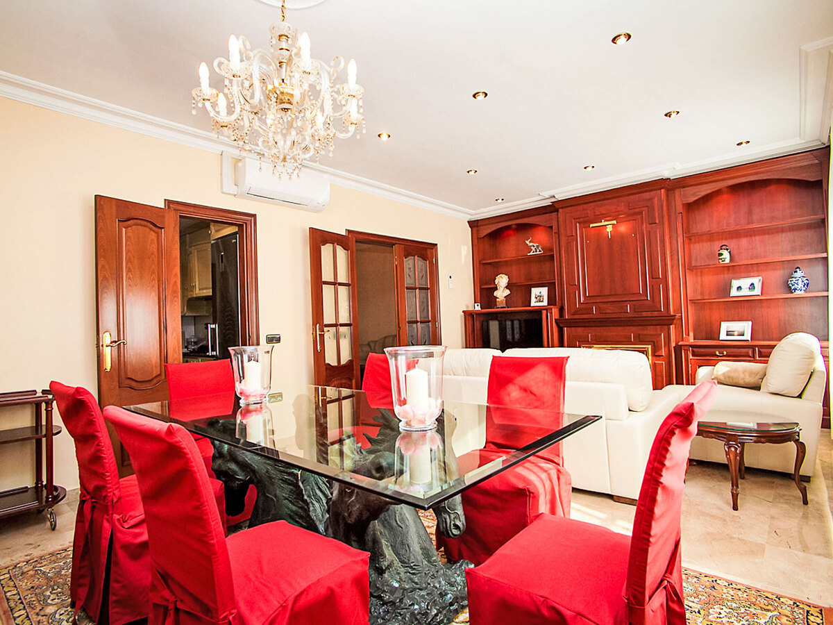 Apt 150m² Eixample, 3 chambres, 5 pers. - Photo 3