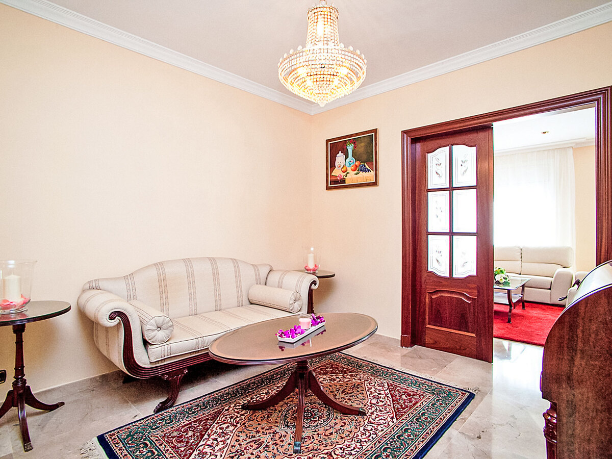 Apt 150m² Eixample, 3 chambres, 5 pers. - Photo 6