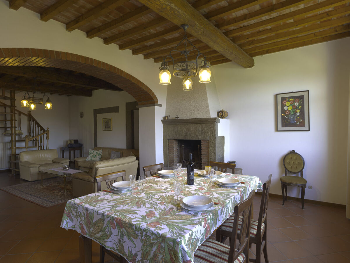 La Casina – maison rustique à 10 km d'Arezzo - Photo 9