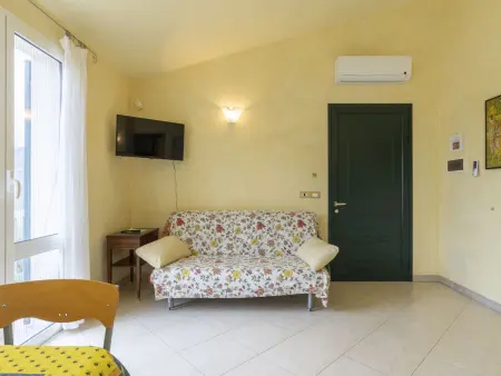 Joy - Gîte 3 pièces avec vue panoramique à Imperia : photo 11