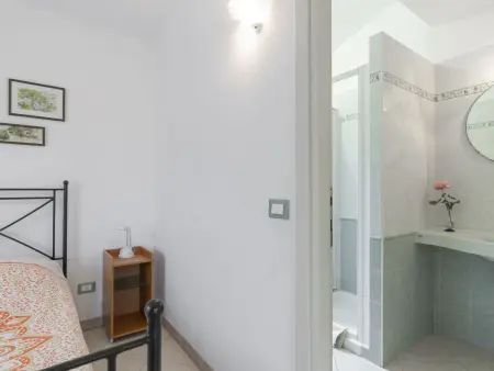 Joy - Gîte 3 pièces avec vue panoramique à Imperia : photo 15