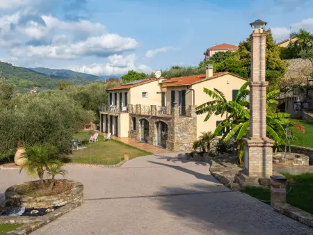 Joy - Gîte 3 pièces avec vue panoramique à Imperia : photo 22