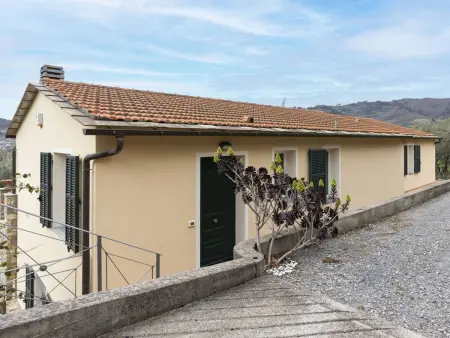 Joy - Gîte 3 pièces avec vue panoramique à Imperia : photo 23
