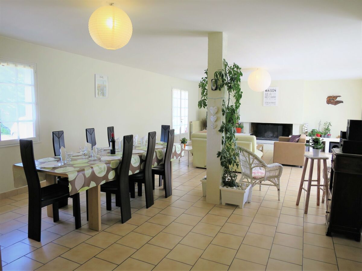 Maison Orphée à Gaillan-en-Médoc, piscine et jardin - Photo 11