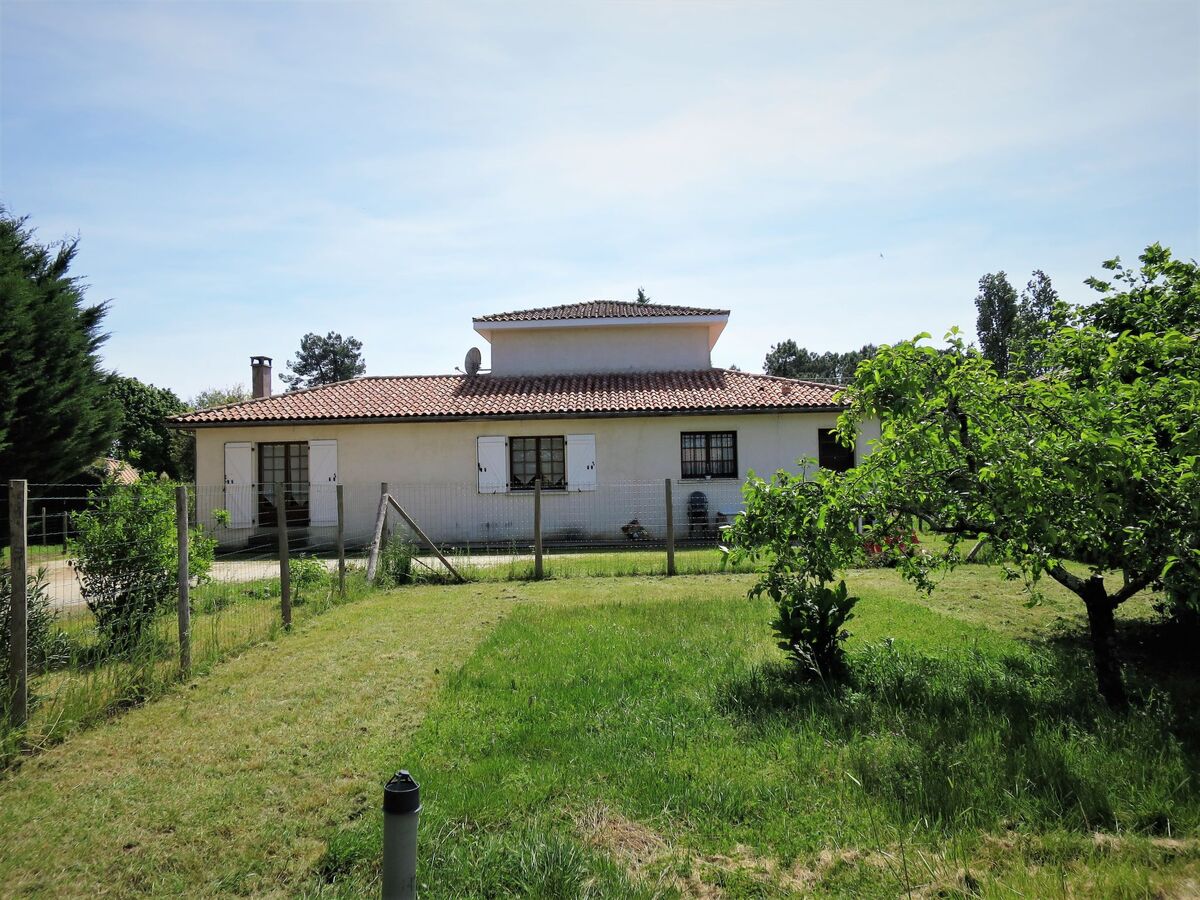 Maison Orphée à Gaillan-en-Médoc, piscine et jardin - Photo 24
